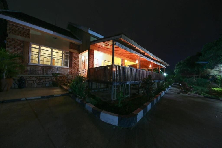 Exterior & Views 2, Papyrus Guest House, Entebbe
