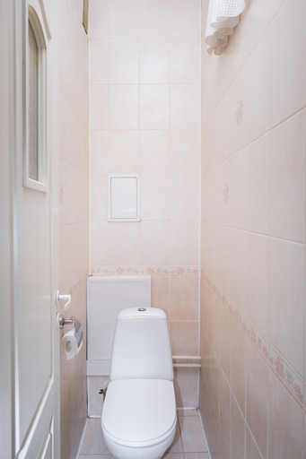 Bathroom 3, Moskva4you Ukrainsky 6, Central