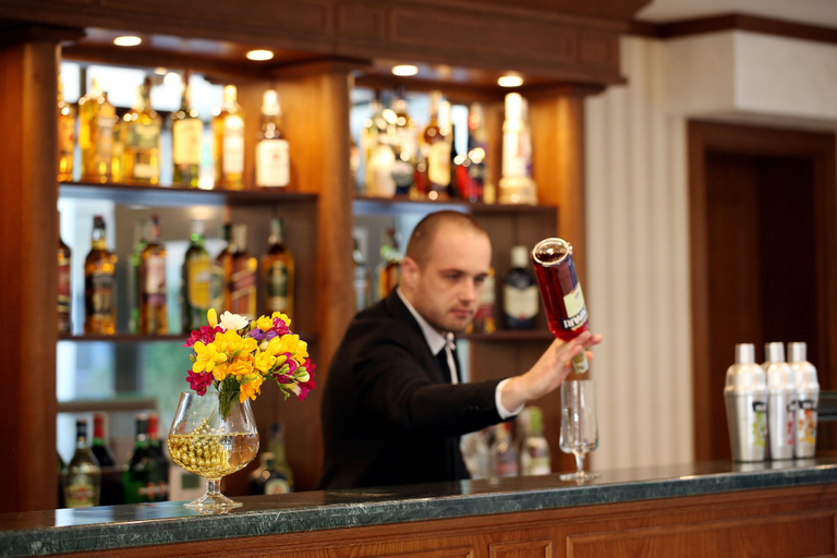 Food & Drinks 5, COOP Hotel, Stolichna