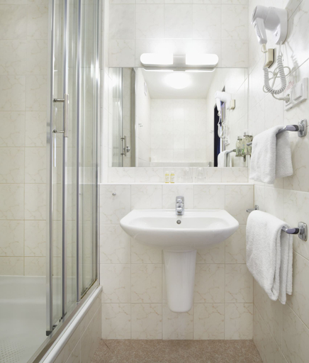 Bathroom 4, OREA Hotel Pyramida Praha, Praha 6