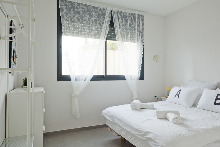 Bedroom 3, Sunny Luxary Apartments