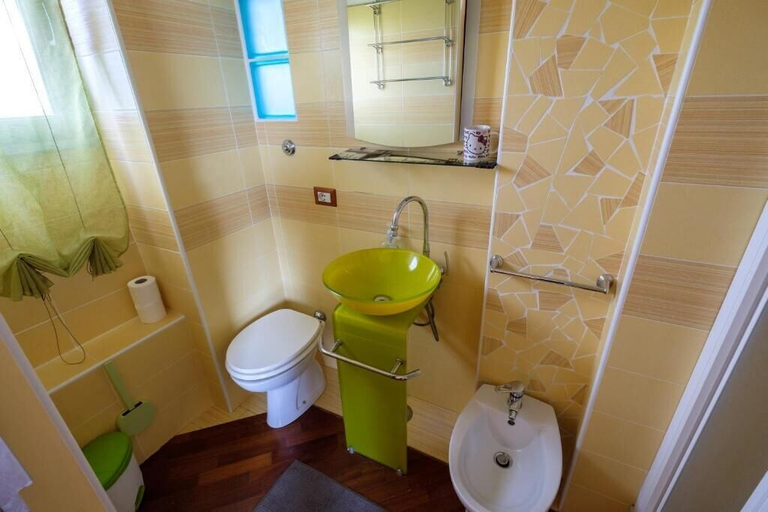 Bathroom 5, Axia Terme B&B, Viterbo