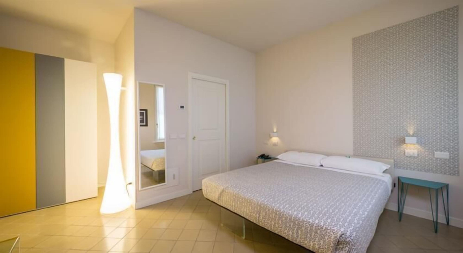 Bedroom 3, Hotel Forlanini52 Parma, Parma