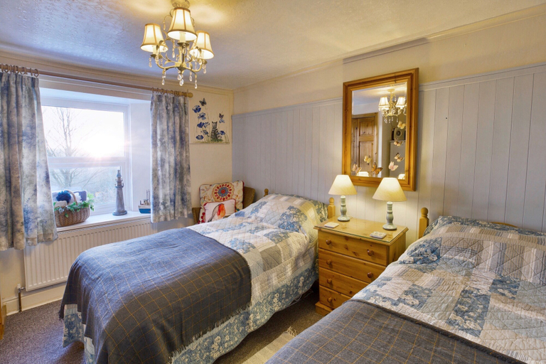 Bedroom 3, Vine Cottage - B&B, Cornwall