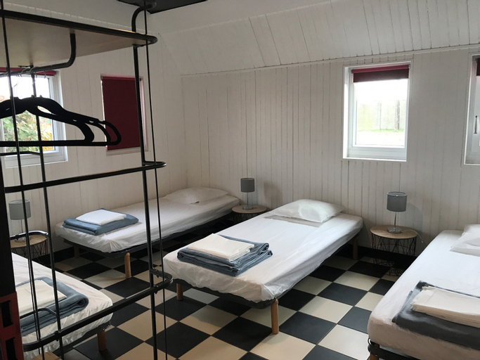 Bedroom 4, Hébergements le Camp D'auneau - Le Clos du Camp, Eure-et-Loir