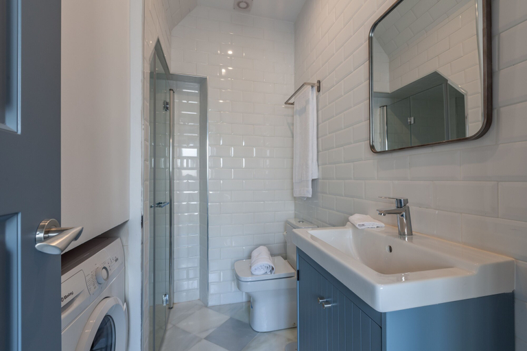 Bathroom 3, Apartamentos Tintes12, Sevilla