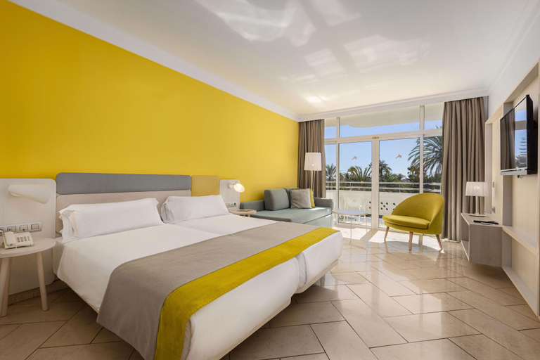 Bedroom 3, Abora Catarina by Lopesan Hotels - All Inclusive, Las Palmas