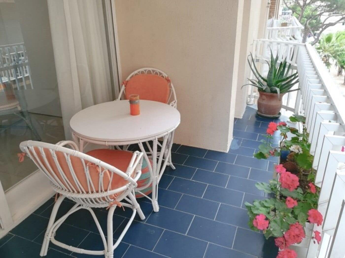 Others 5, Apartamento 1a linea de mar Bellavista, Girona