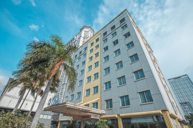 Exterior & Views 19