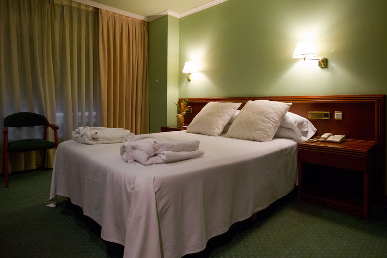 Bedroom 3, Hotel Villa de Marin, Pontevedra