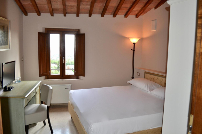 Bedroom 2, Castello delle Serre, Siena