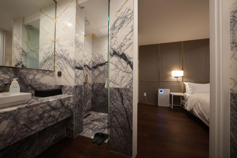 Others 5, Hotel Amare, Jongno