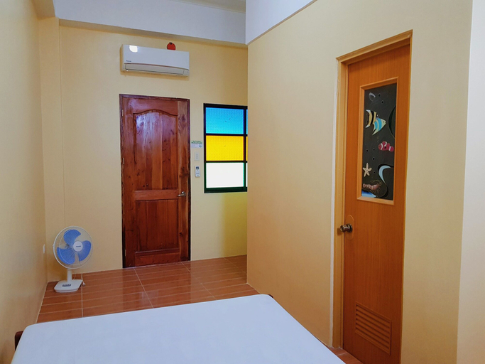 Bedroom 2, Pamujo Hostel, Baclayon