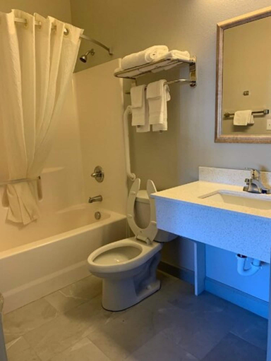 Bathroom 5, Suburban Studios near Panama City Beach, Bay