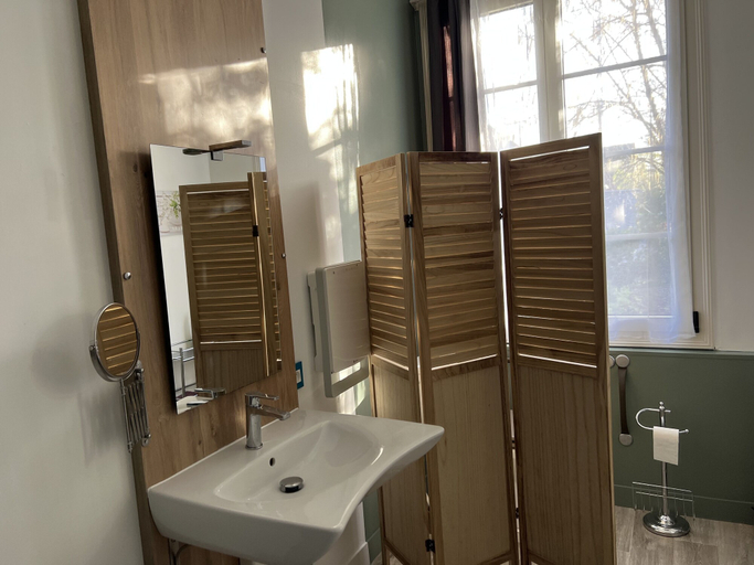 Bathroom 3, Chambres des Coteaux, Indre-et-Loire