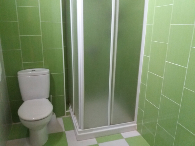 Bathroom 5, Albergue Turistico La Casa de Mi Abuela - Hostel, Cáceres