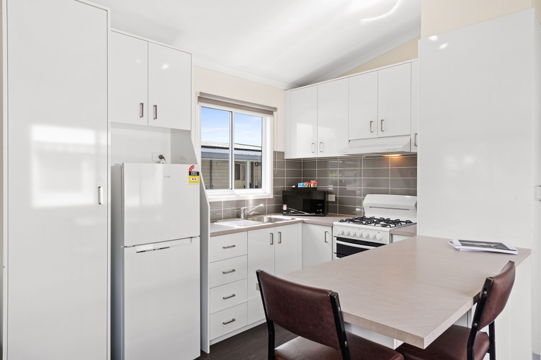 Others 5, Discovery Parks - Geelong, South Barwon - Inner