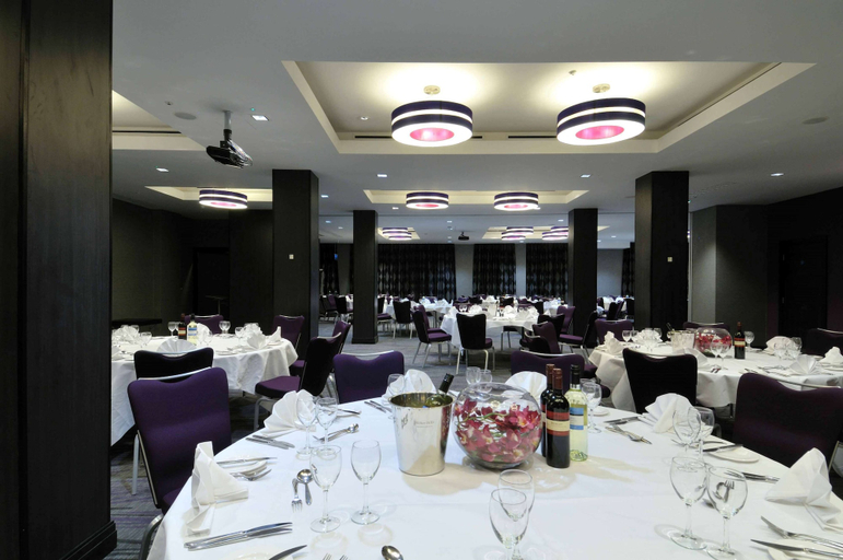 Food & Drinks 5, DoubleTree by Hilton London West End, London
