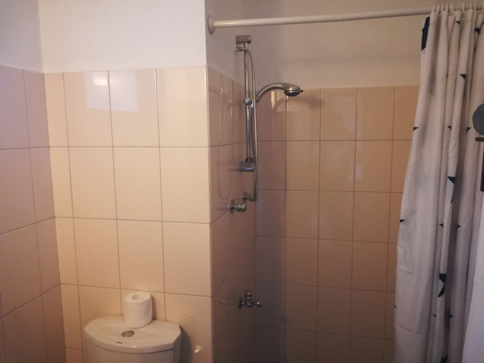Bathroom 4, Unawatuna Nor Lanka Hotel, Habaraduwa
