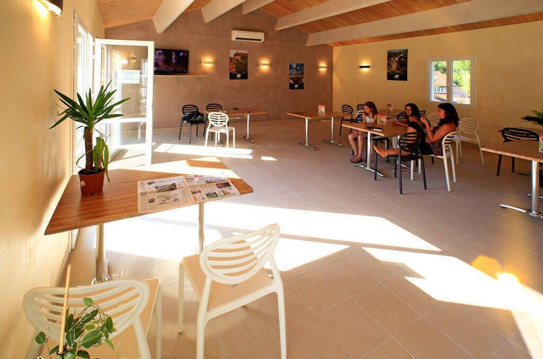 Food & Drinks, Terres de France - Les Hameaux de Pomette, Lot