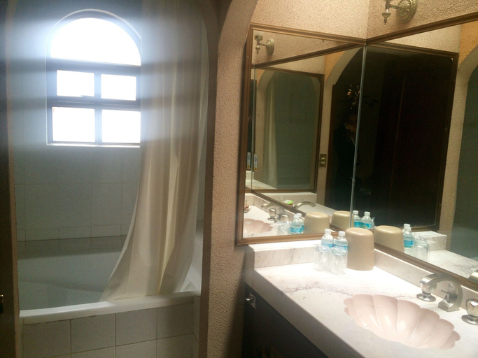 Bathroom 5, Hotel Real de Minas Guanajuato, Guanajuato