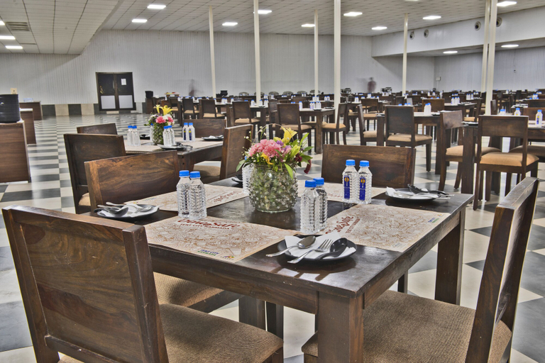 Food & Drinks 4, Praveg Tent City Narmada, Statue of Unity, Narmada
