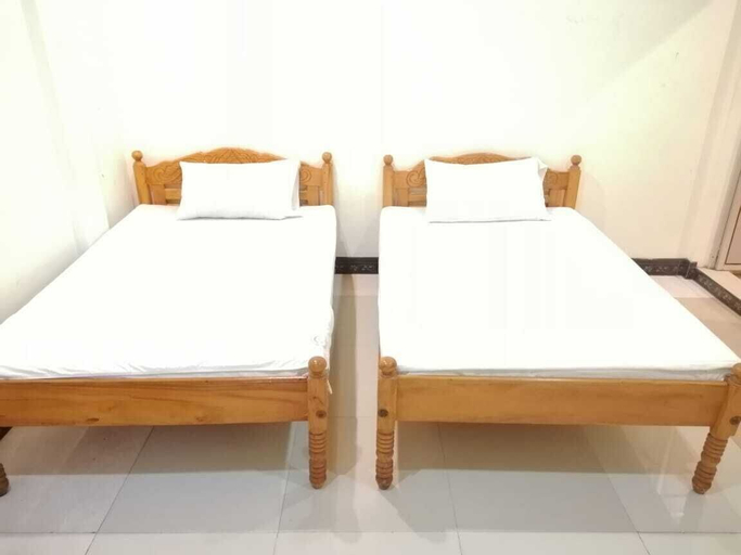 Bedroom 2, Victoria Guest House, Koralai Pattu (Valachchenai)