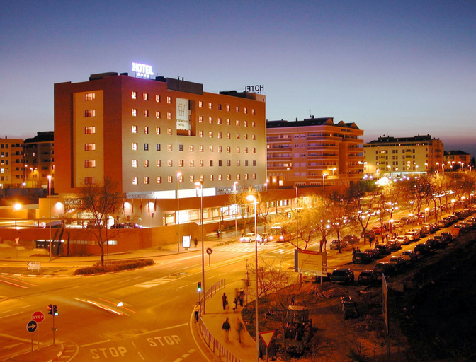 Exterior & Views 2, Extremadura Hotel, Cáceres