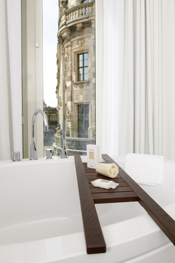 Bedroom 4, HYPERION Hotel Dresden Am Schloss, Dresden