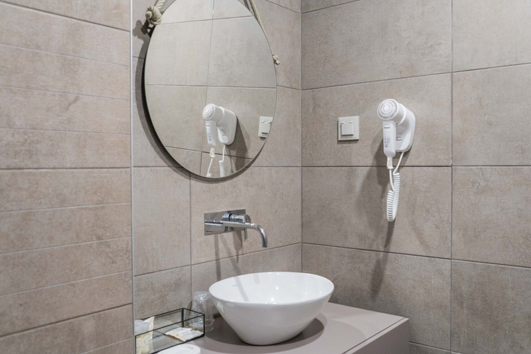 Bathroom 4, Olive Nature, Porto