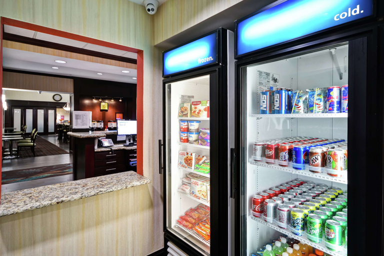 Food & Drinks 5, Hampton Inn & Suites San Antonio/Northeast I-35, Bexar