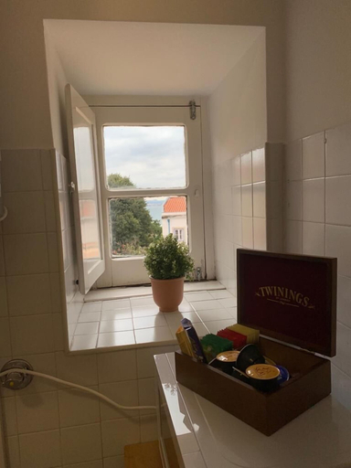 Others 5, Apartments Center Castelo, Lisbon