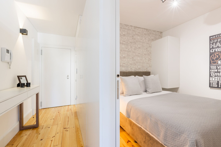 Bedroom 3, Santa Catarina Prime Studios, Porto