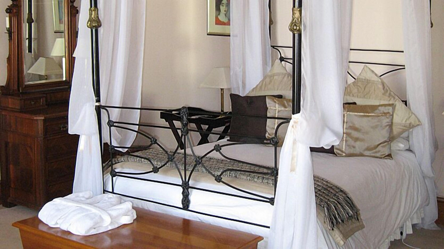 Bedroom 3, Matoppo Inn, Central Karoo