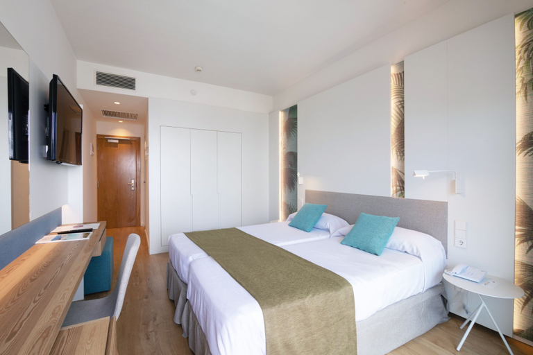 Bedroom 3, Hotel JS Yate, Baleares
