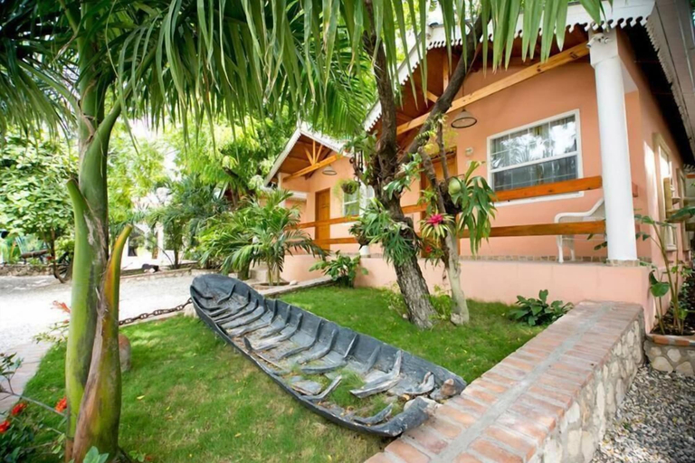 Exterior & Views, Palm Inn Hotel, Port-au-Prince