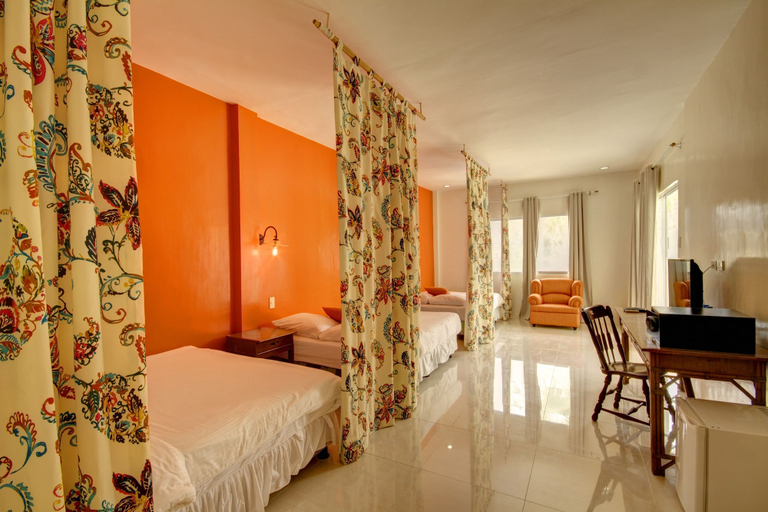 Bedroom 4, Momo Beach House, Panglao