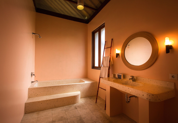 Bathroom 5, Ecosfera Hotel, Badung