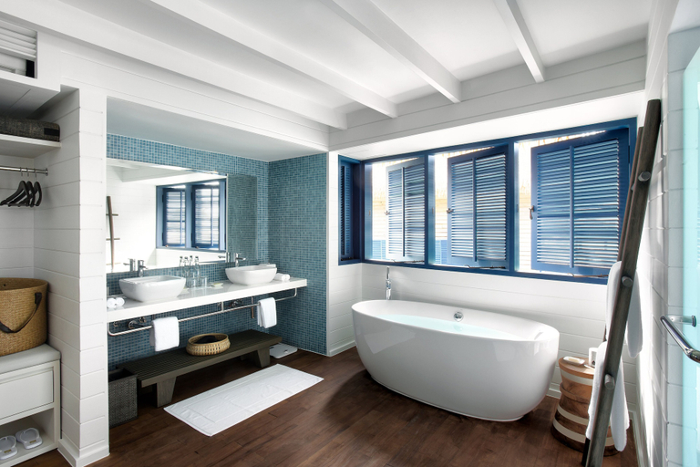 Bathroom 5, COMO Cocoa Island, Guraidhoo