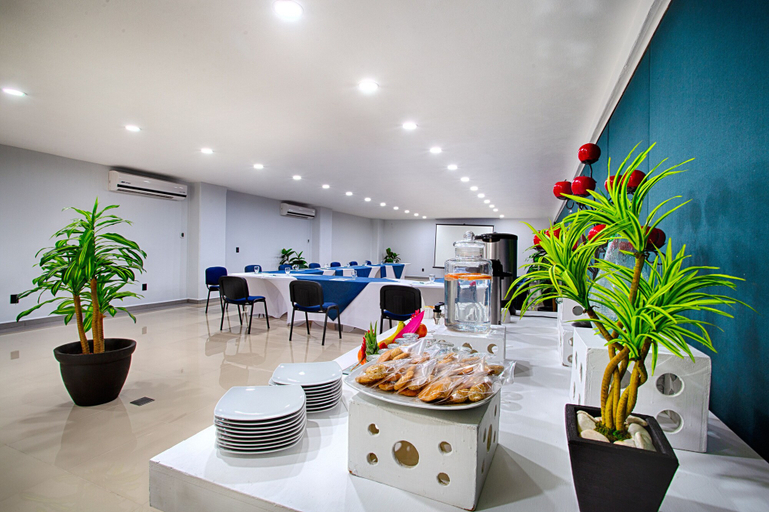 Food & Drinks 5, Vamar Vallarta All Inclusive Marina and Beach Resort, Puerto Vallarta