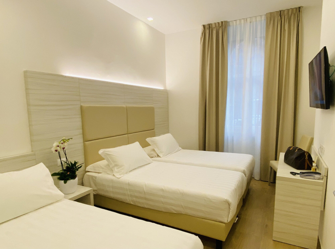 Bedroom 3, Hotel Fioralba, Milano