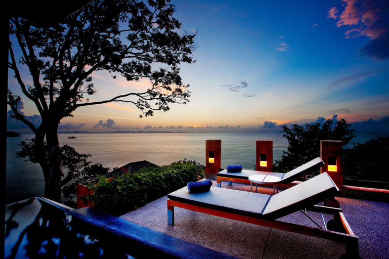 Exterior & Views 3