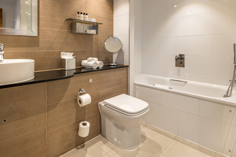 Bathroom 5, The Marble Arch Hotel, by Thistle, London