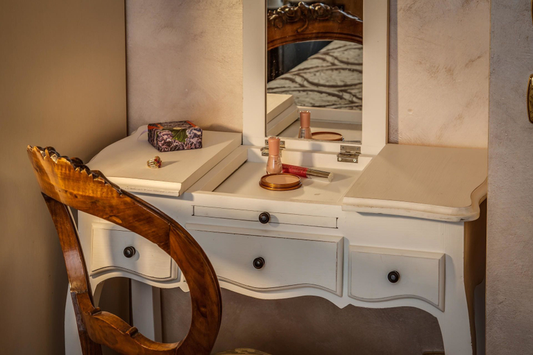 Bathroom 5, Quality in Rome, Rome