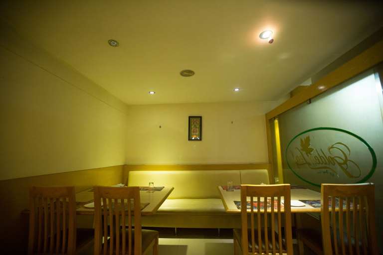 Food & Drinks 5, Mahalaya Residency, Kancheepuram