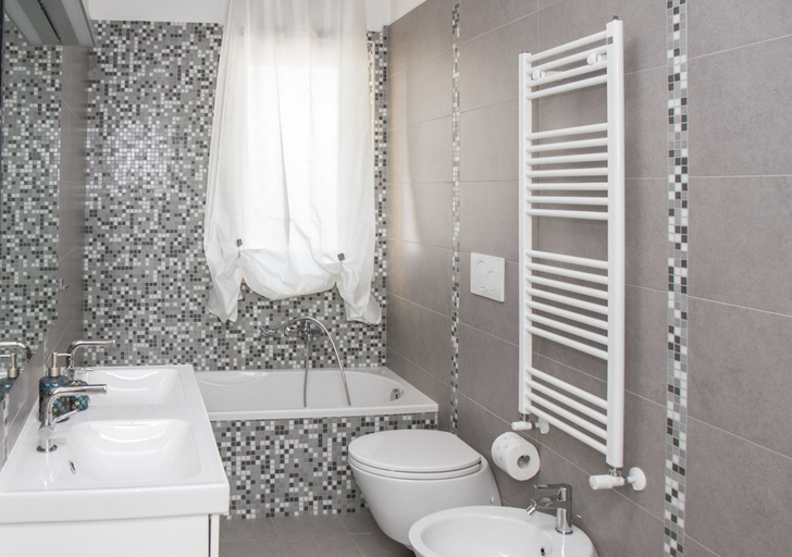 Bathroom 5, B&B Alla Niviera, Bari
