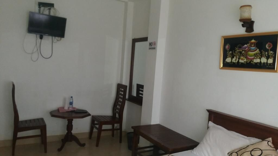 Bedroom 3, Sihilro Regency, Sevanagala