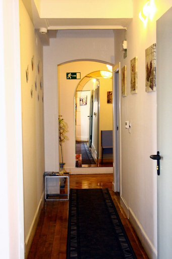 Others 4, Pensión Tu Hogar, Guipúzcoa