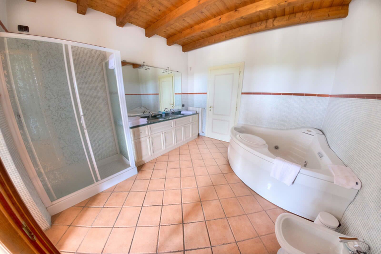 Bathroom 4, Agriturismo Villa Antonella, Brescia