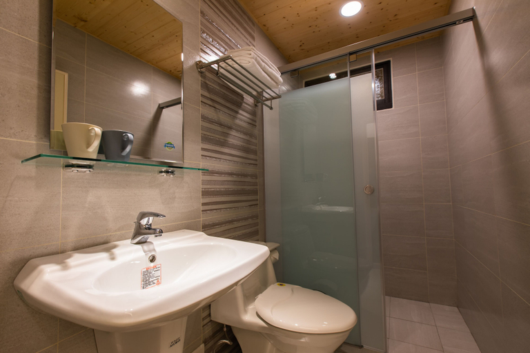 Bathroom 4, Araucaria Residence, Penghu
